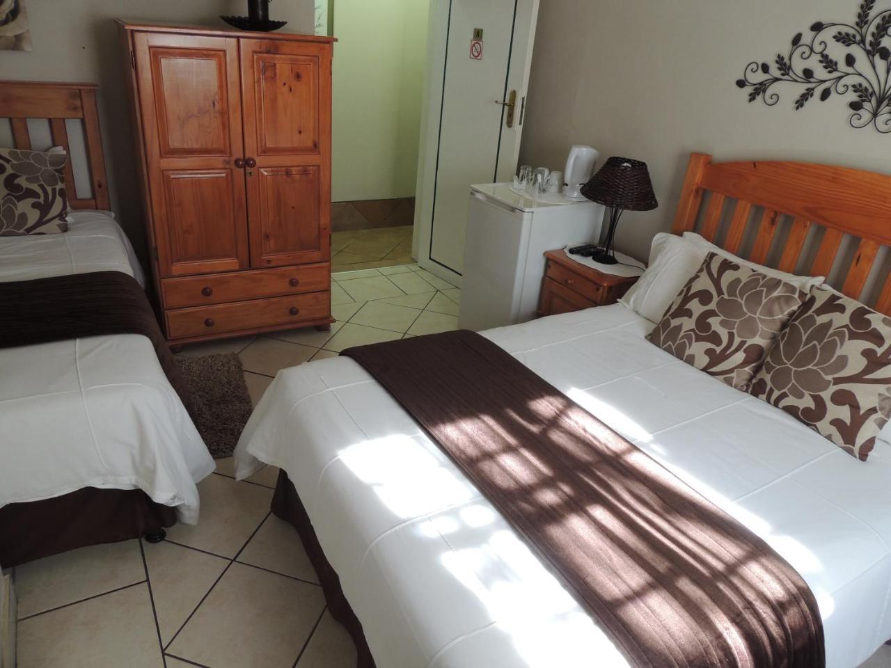 Rita'S Guesthouse Cc Vryheid Luaran gambar